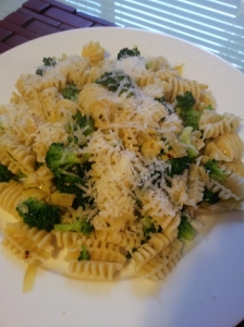 Broccoli, Chili, and Artichoke Pasta